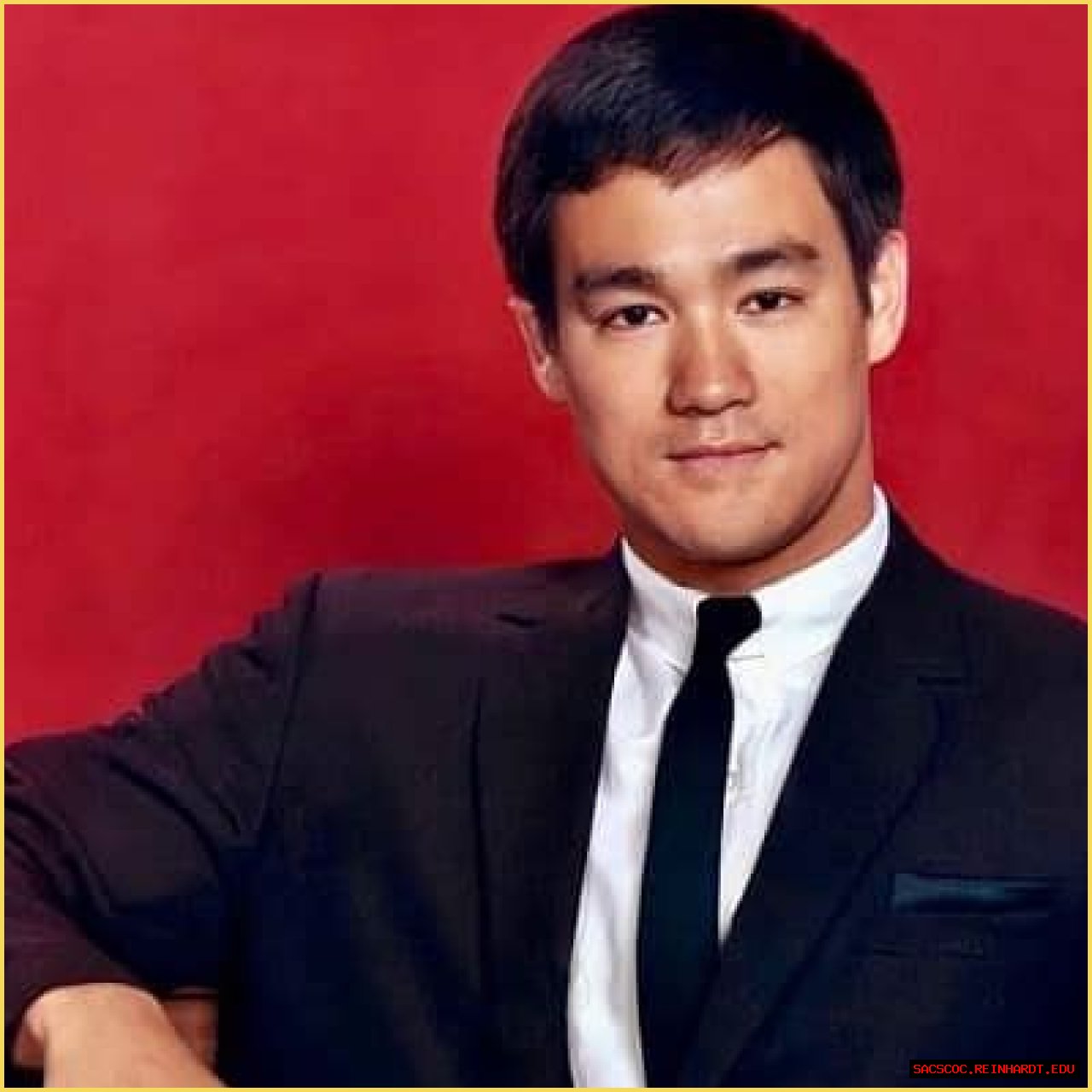 Bruce Lee net worth, Bio, Early Life, Education, Death, Body Measurements, Career, Achievements, Endorsements, Relationship Status, Social Media